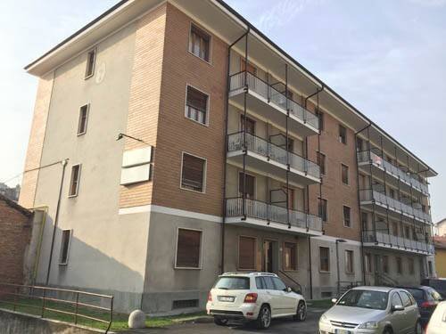 Four-room apartment via Aldo Moro, Bra - photo 1