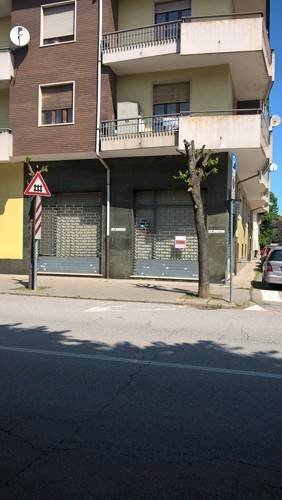 Shop viale Industria, Bra - photo 3