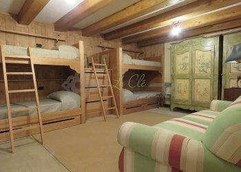 CAMERA QUADRUPLA CON ACCESSO AL TERRAZZO - Three-room apartment Regione Belvedere 4, Courmayeur - photo 13