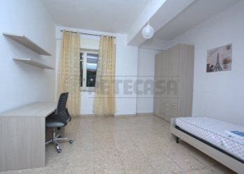 DSC_0027.NEF.jpg - Four-room apartment Via Garibaldi 306, Messina - photo 2