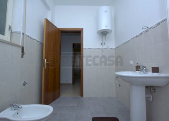 DSC_0037.NEF.jpg - Four-room apartment Via Garibaldi 306, Messina - photo 8