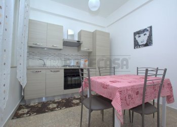 DSC_0041.NEF.jpg - Four-room apartment Via Garibaldi 306, Messina - photo 9