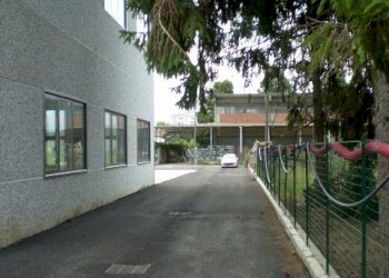 P8310029.JPG - Locale Commerciale Via San Jacopo alla Tomba, Lucca - foto 4