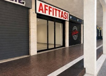 Zona - Negozio largo Plinio, 13, Pomezia - foto 1