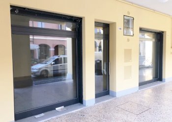 IMG_5033.JPG - Commercial Premises Via Giacomo Matteotti 146, Crevalcore - photo 2