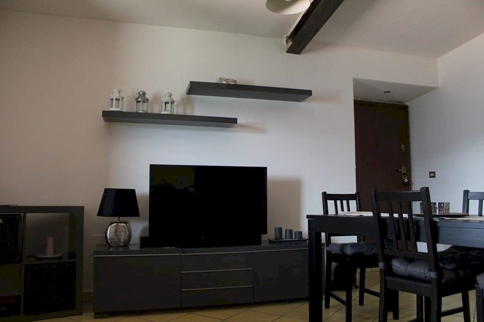 73197526_10220350410542235_3077440193166946950_o.j - Four-room apartment Aulla - photo 2