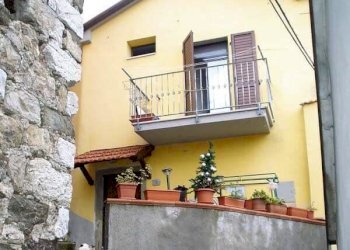 106461187_10220350410062223_2103772448644715110_n. - Appartamento Aulla - foto 8