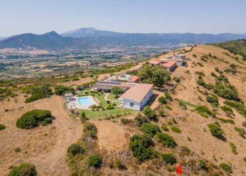 Azienda agricola Località irghittula, Posada - foto 2