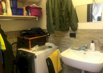 Magazzino piazza Tzambarlet, Gressan - foto 4