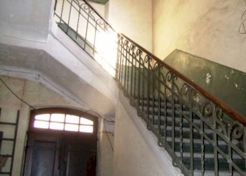 L\'ingresso - Ufficio via Palestro, 18, Pinerolo - foto 2