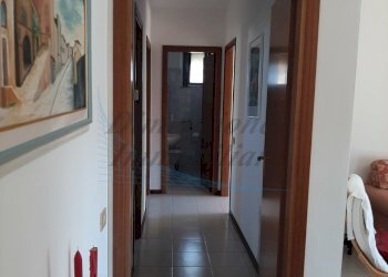 Disimpegno zona notte.jpg - Appartamento Piazza Risorgimento  12, Rosignano Marittimo - foto 7