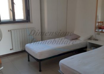 Camera matrimoniale 2.jpg - Appartamento Piazza Risorgimento  12, Rosignano Marittimo - foto 9