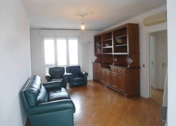 Salone - Attico via Roberto Koch, Bologna (zona Borgo Panigale) - foto 15