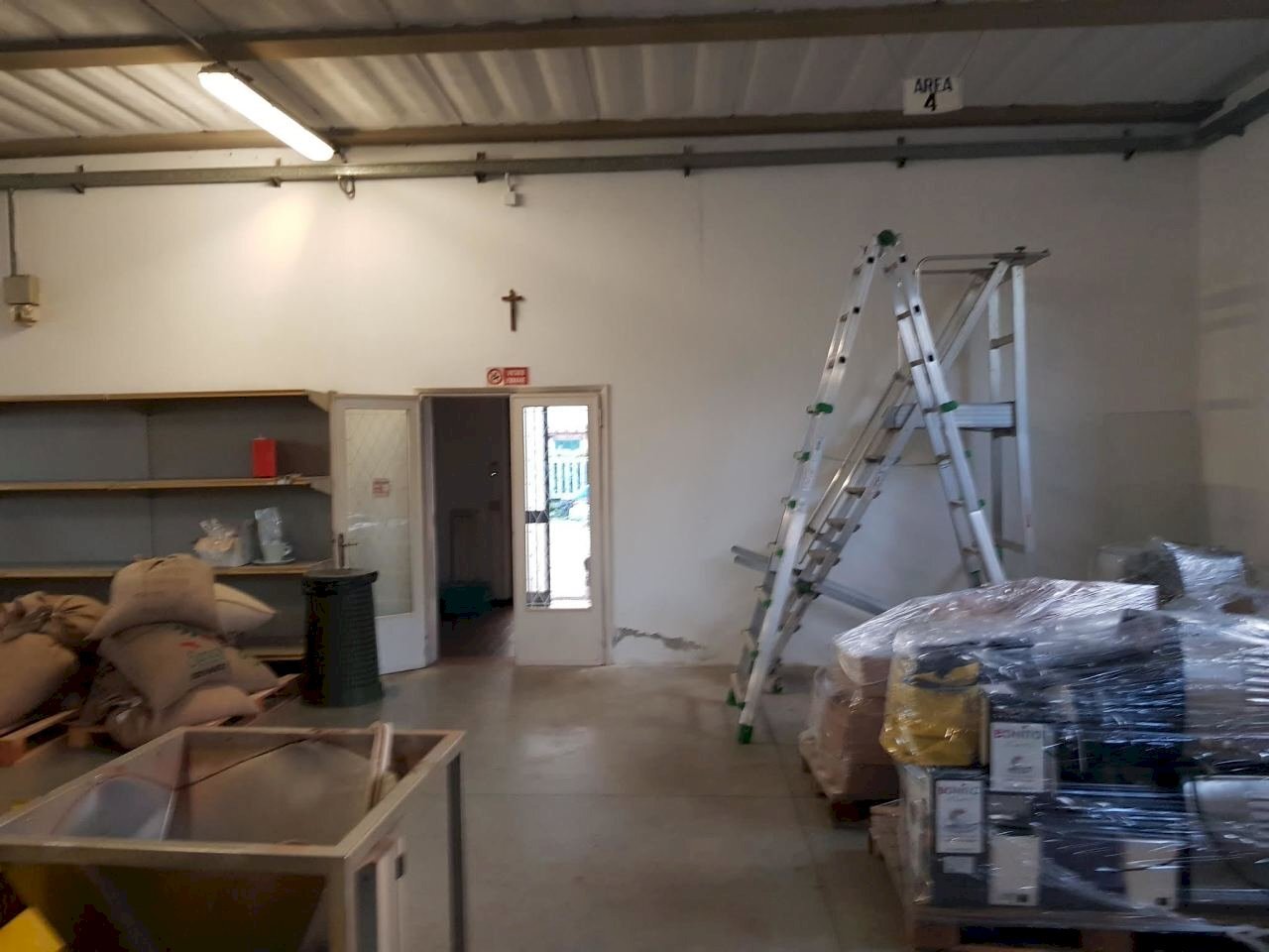 20201124_162128.jpg - Commercial Premises Via dell'Arpino, Capannori - photo 2