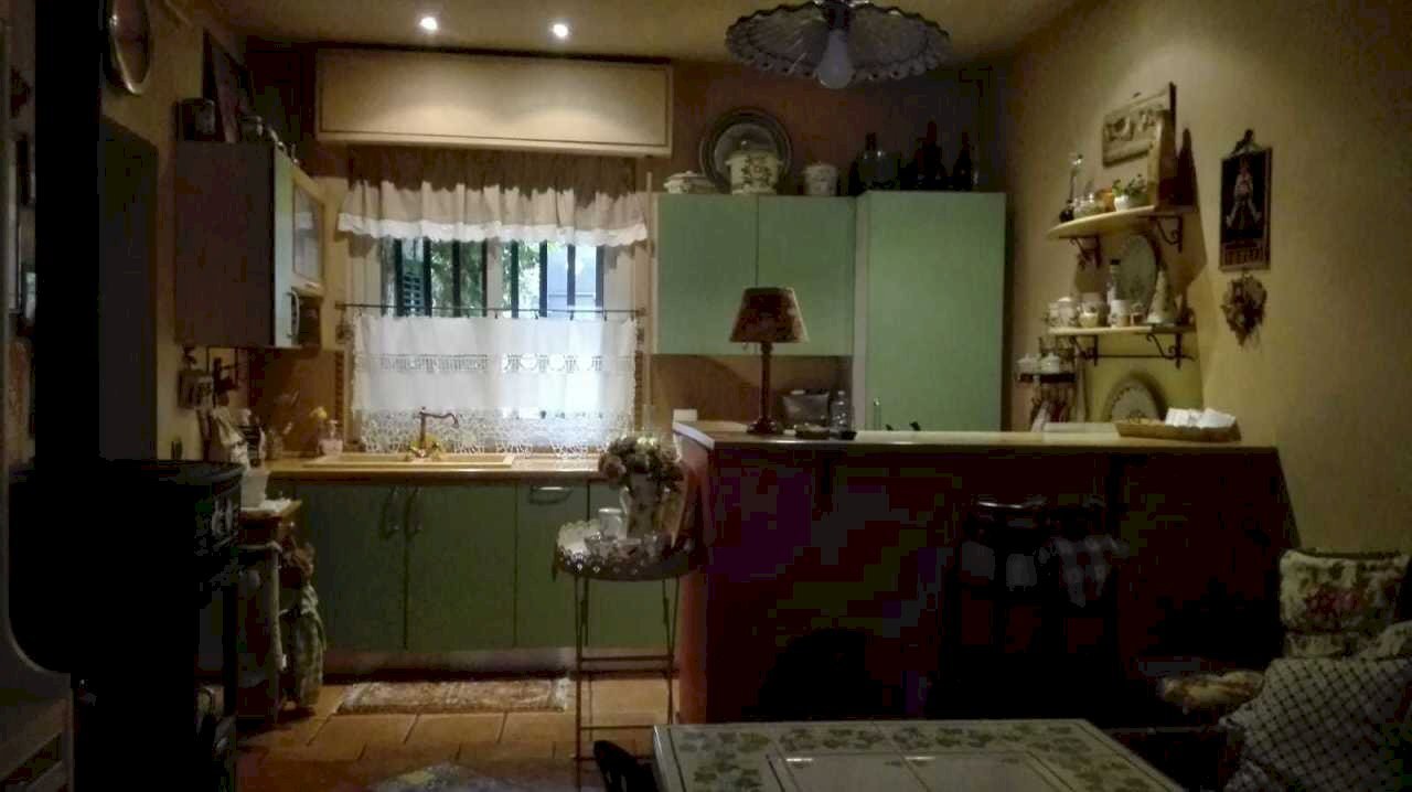 a406b0ea-41f2-4e9f-ae02-97f5758d2977.jpg - Portion of a house Corso Umberto I, Modica - photo 2