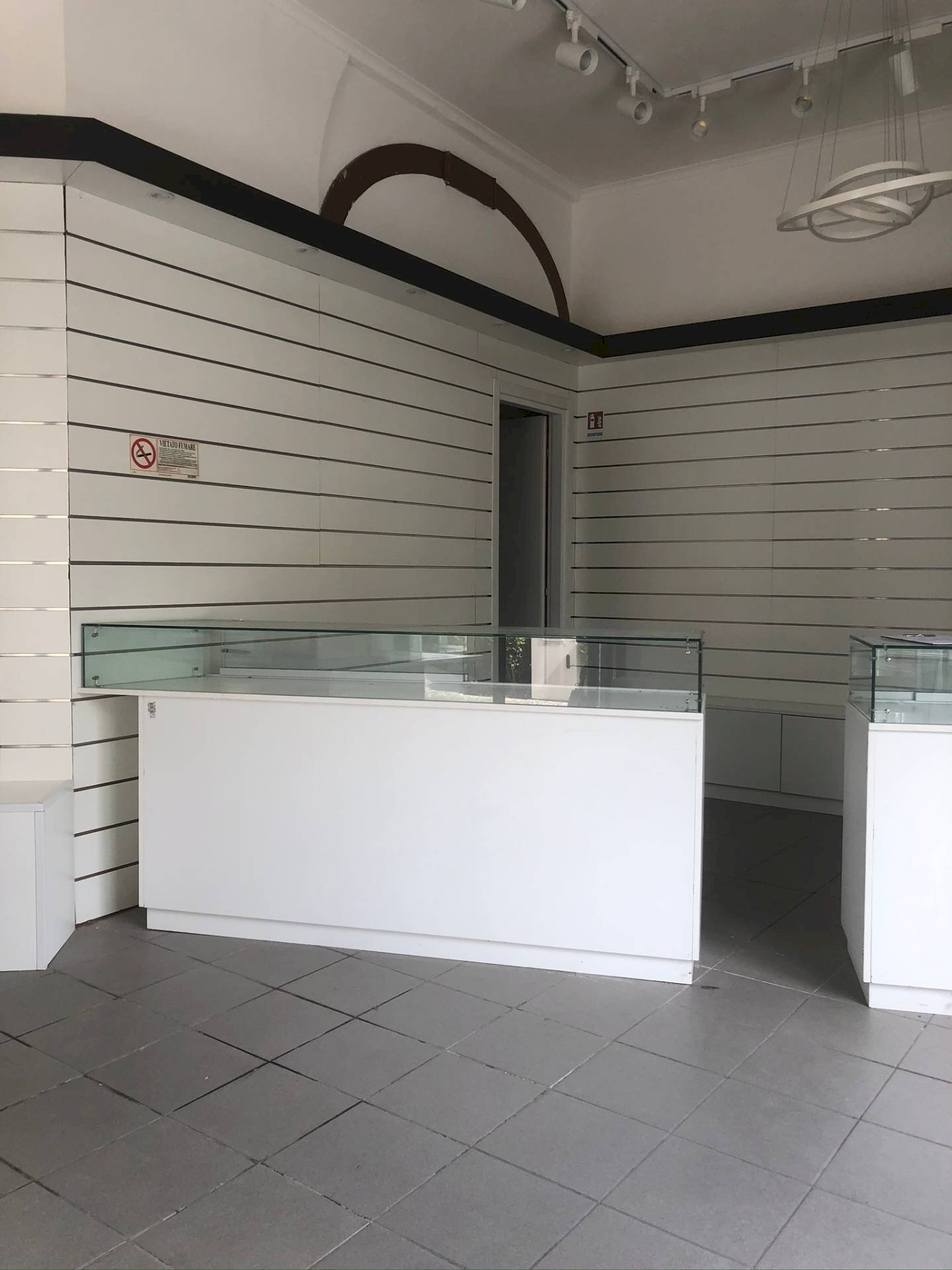 Commercial Activity Via Barbantini, Lucca (neighborhood Arancio) - photo 1