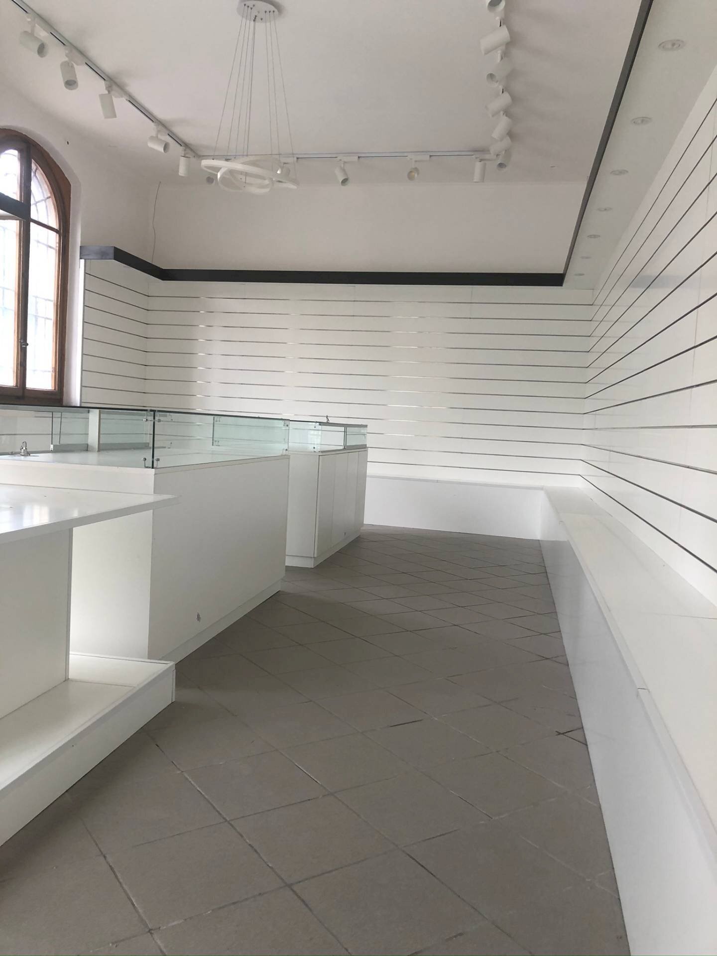 Commercial Activity Via Barbantini, Lucca (neighborhood Arancio) - photo 2