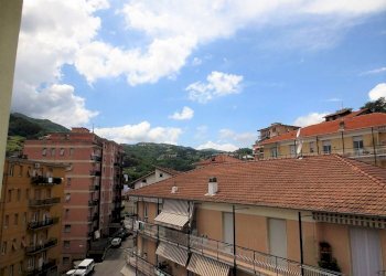 Vista - Three-room apartment via Circonvallazione, Campomorone - photo 3