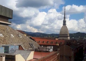 Vista - Bilocale via Po, 5, Torino (zona Centro) - foto 14