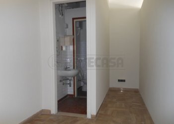 foto 312.jpg - Commercial Premises Bassano del Grappa - photo 4