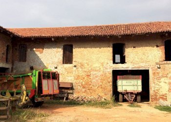cortile - Rustico strada Fontaneto, 131, Chieri - foto 13