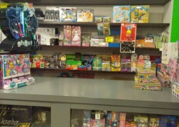 interno - Edicole - Edicole con Chiosco via Vittorio Emanuele, 28, Buttigliera d'Asti - foto 9