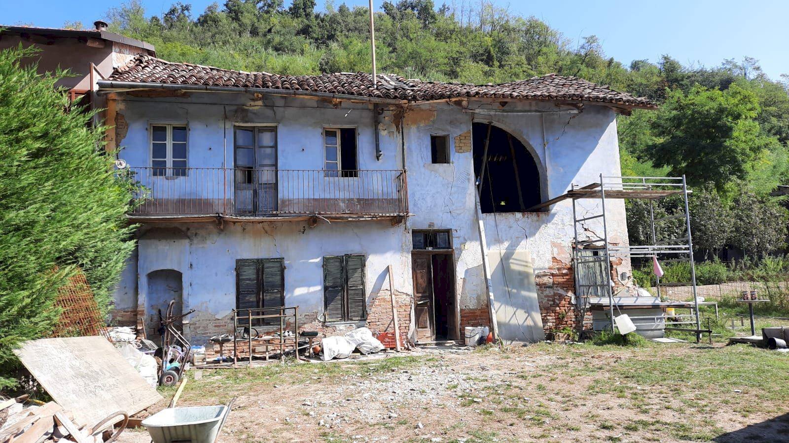 Rustic Corneliano d'Alba - photo 1