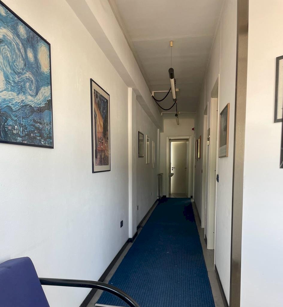 IMG-20230829-WA0004.jpg - Office Castelnuovo Magra - photo 2