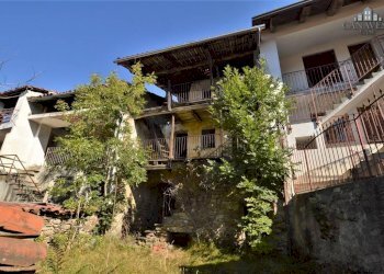 Foto 1 - Rustico via costeggio, 3, Val di Chy - foto 1