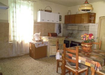 DSCN2556 (Copia).JPG - Porzione di casa Licciana Nardi - foto 5