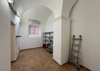 Stanza non arredata - Negozio via Giuseppe Mazzini, 19, Spotorno - foto 6