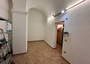 Stanza non arredata - Negozio via Giuseppe Mazzini, 19, Spotorno - foto 7