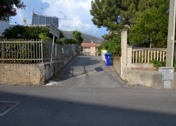 Negozio Via Magnone, Ceriale - foto 1