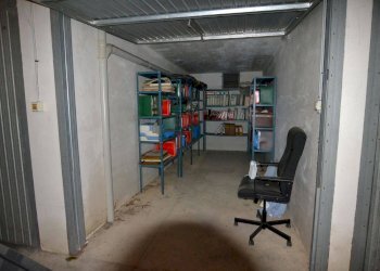 Negozio Via Magnone, Ceriale - foto 8