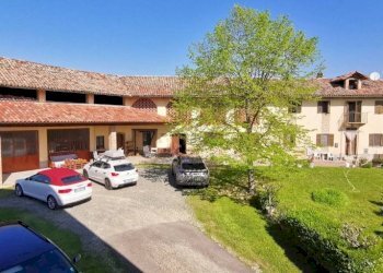 Vista - Rustico Agliano Terme - foto 2