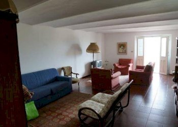 Four-room apartment Montegrosso d'Asti - photo 8