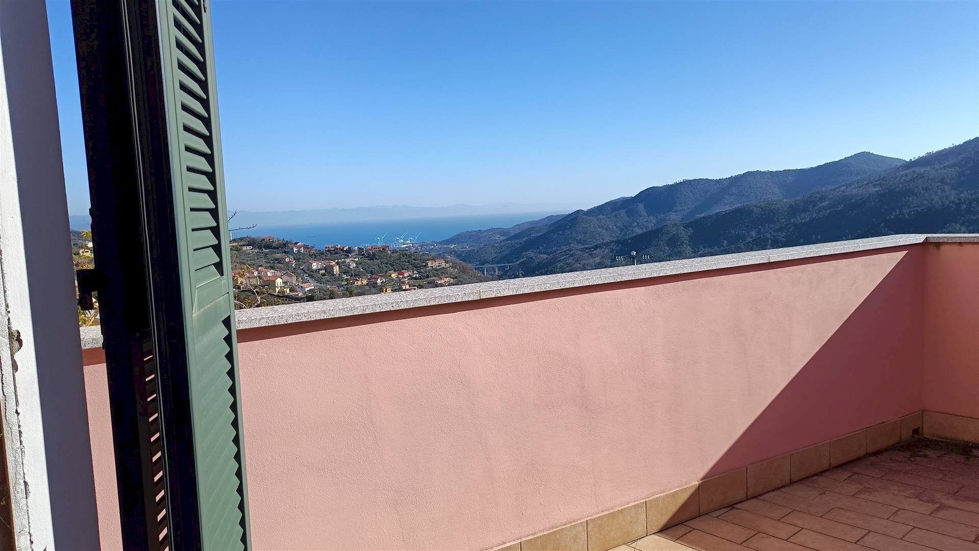 Semi-detached house Vado Ligure - photo 3