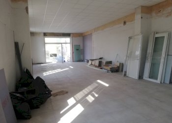 Attività Commerciale VIA CONTESORA, Lucca - foto 2