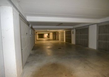 Shop Via Enrico Toti, Loano - photo 2