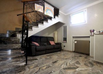 soggiorno - Quadrilocale via San Sinforiano, San Biagio della Cima - foto 9