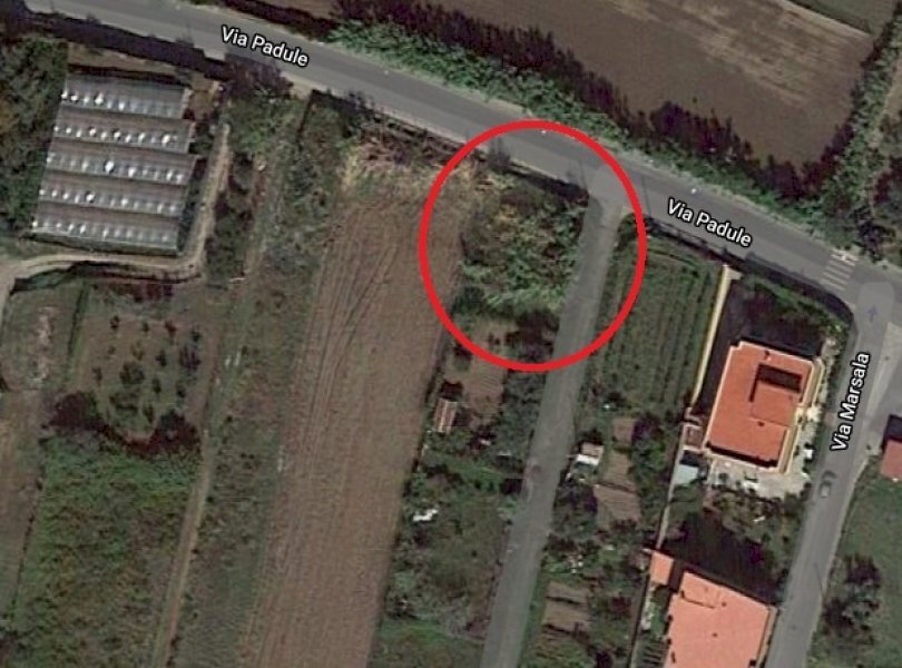 Building land Mondragone - photo 2