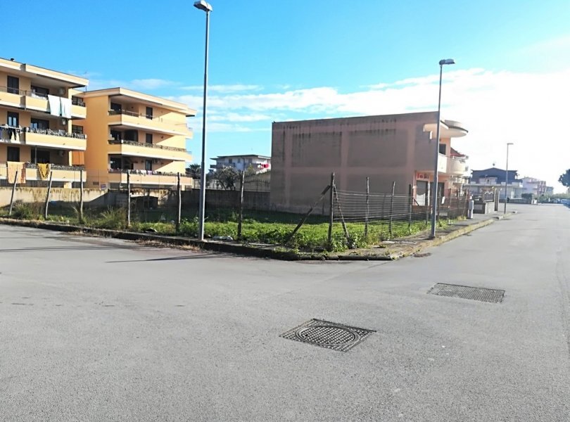 Building land Mondragone - photo 3