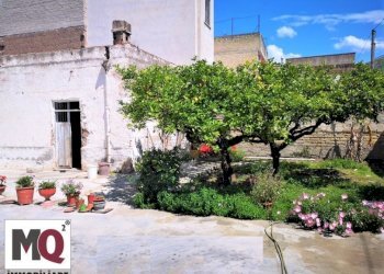 Casa indipendente Mondragone - foto 1