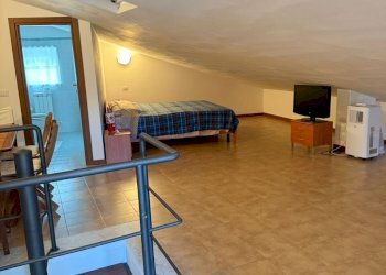 WhatsApp Image 2026-02-07 at 13.06.49(4).jpeg - Quadrilocale Ameglia - foto 15