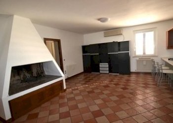 370x260_157942_17709_101.JPG - Locale Commerciale Monteprandone - foto 5