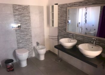 bagno - Villa Via Isole delle Filippine 20, Siracusa - photo 14