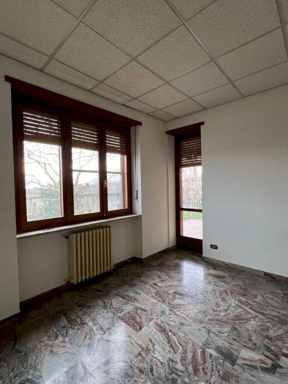 Stanza non arredata - Two-room apartment Bagnolo Piemonte - photo 1