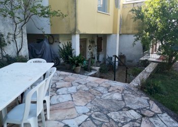 15.jpg - Semi-detached house Via per Nicola 24, Luni - photo 17