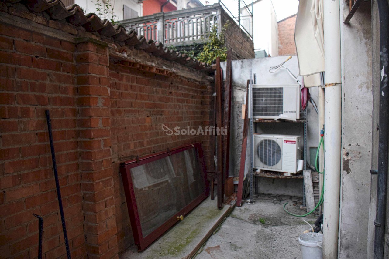 7.jpg - Commercial Premises Modena - photo 3