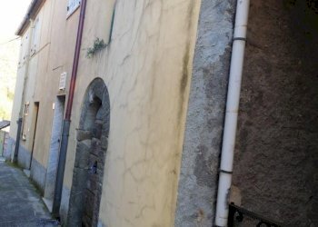 5.jpg - Casa semi indipendente Fivizzano - foto 7